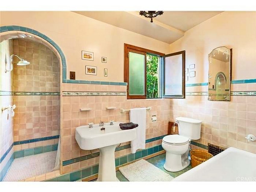retro vintage style bathroom (40)